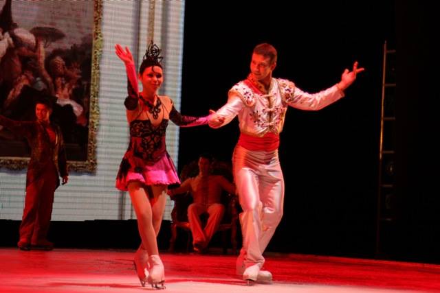 Swan Lake On Ice